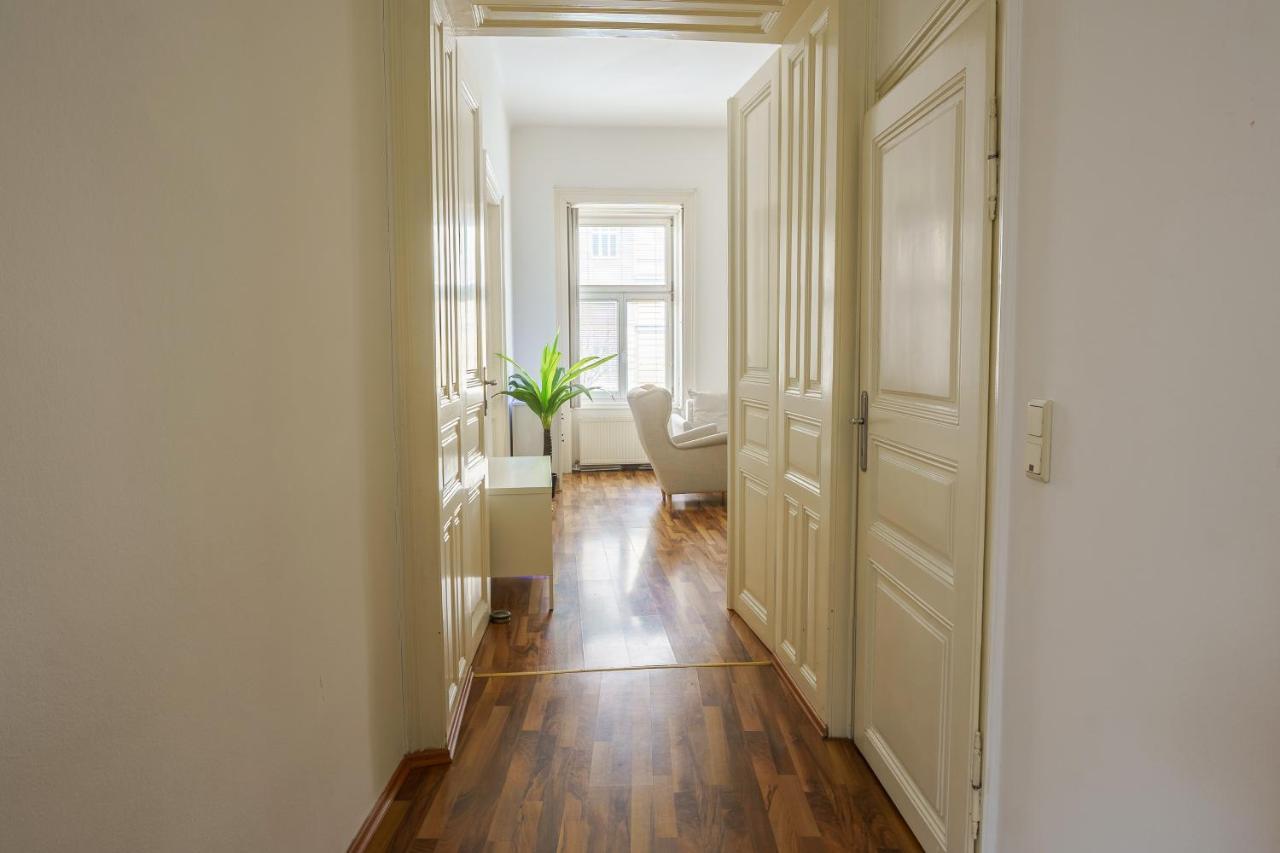 Vienna City Apartments Unteres Belvedere Buitenkant foto